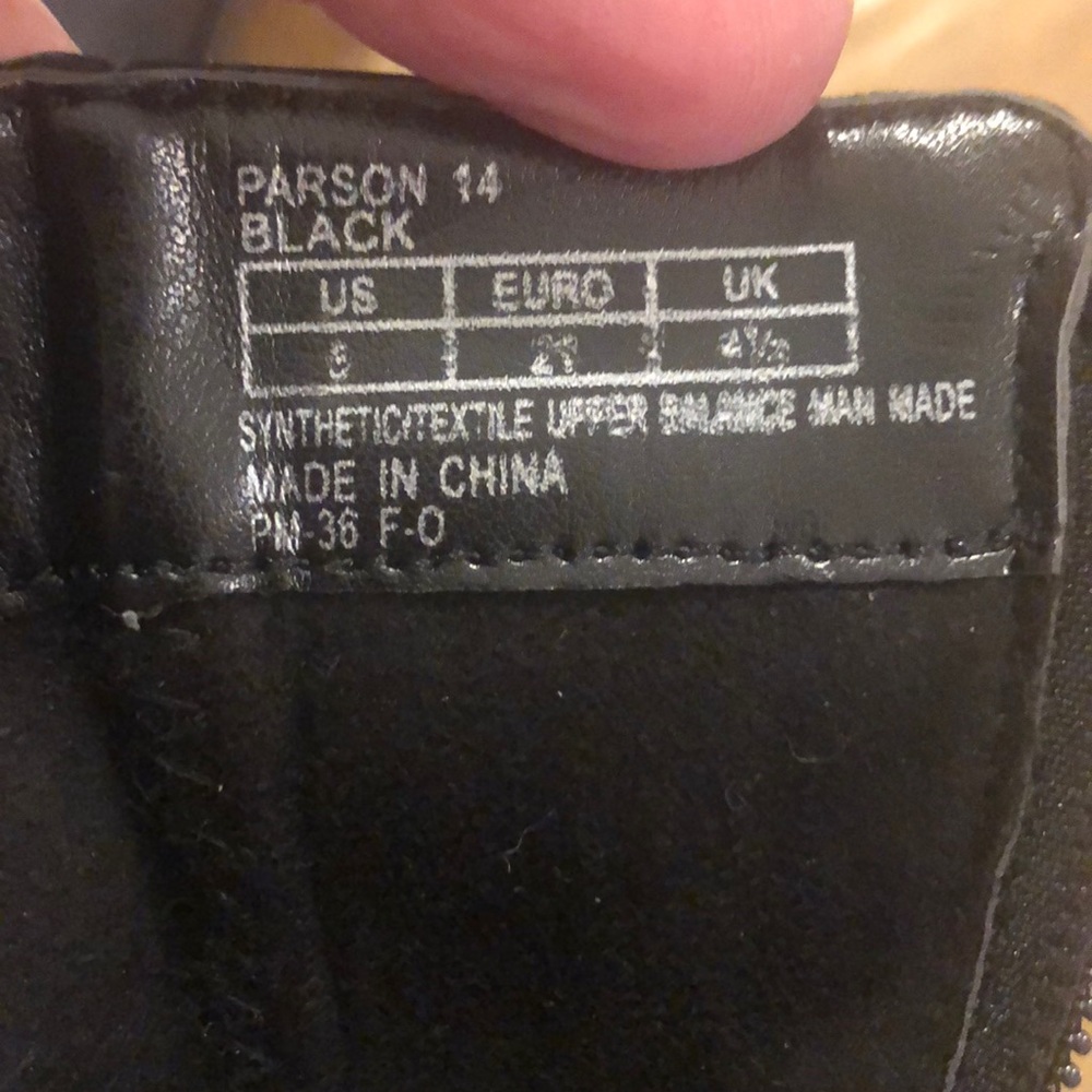 Boots - Picture 5 of 7